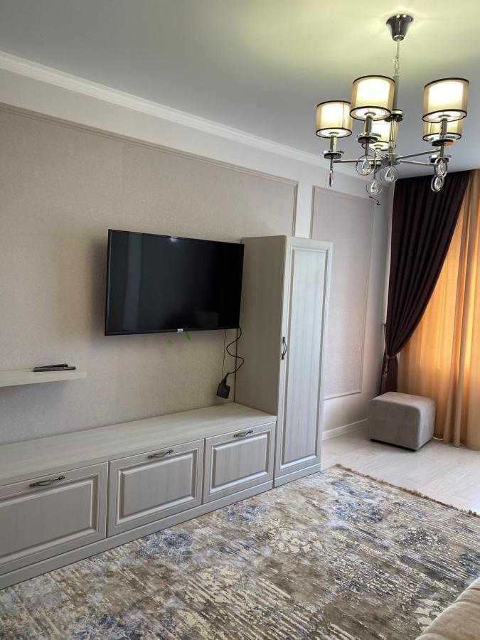 Apartment 2-ухкомнатная современная новая в центре города